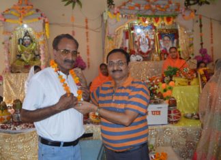 भगवान की प्राप्ति का सत्संग हरि-कथा ही एक माध्यम है-साध्वी दर्शनी बाई